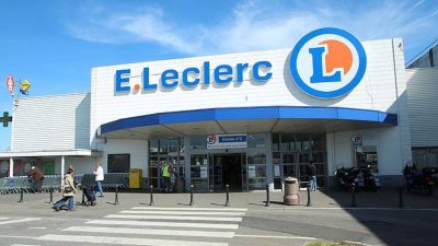 Ils achètent un dessert chez Leclerc et découvrent l'inattendu à l'intérieur, c'est stupéfiant